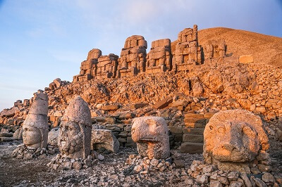 nemrut dağı adıyaman
