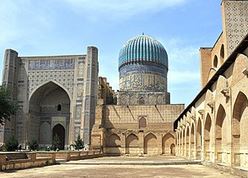 Özbekistan ünlü mimari yapıları